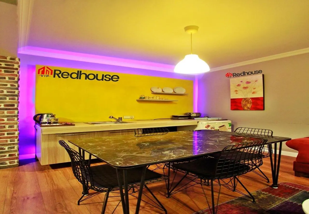 Red House Vip Apartmant Suites İstanbul 3*,  Türkiye